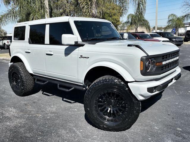 2023 ford bronco black diamond