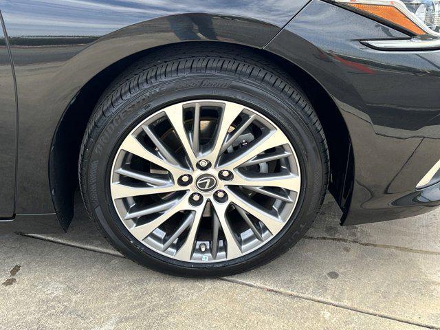 2020 lexus es 350 base