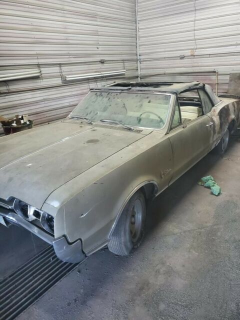 1967 oldsmobile cutlass convertible - no reserve!