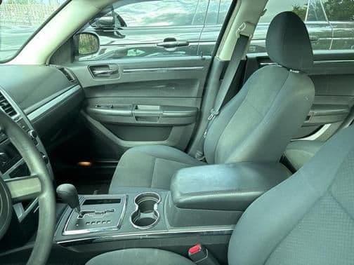 2010 chrysler 300 touring 4dr rear-wheel drive sedan in west palm beach, florida