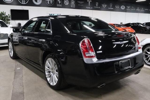 2013 chrysler 300c luxury series
