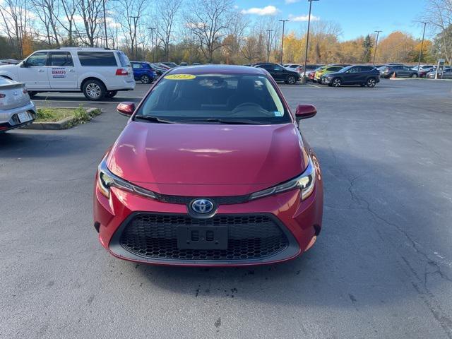 2022 toyota corolla hybrid le