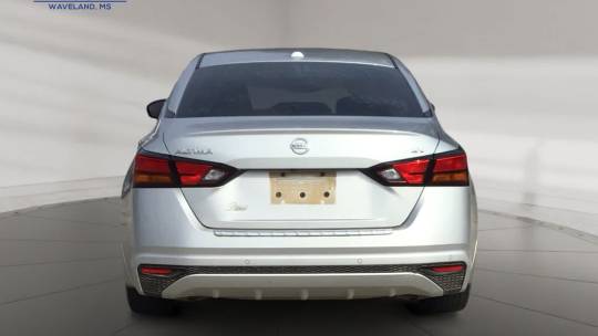 2021 Nissan Altima