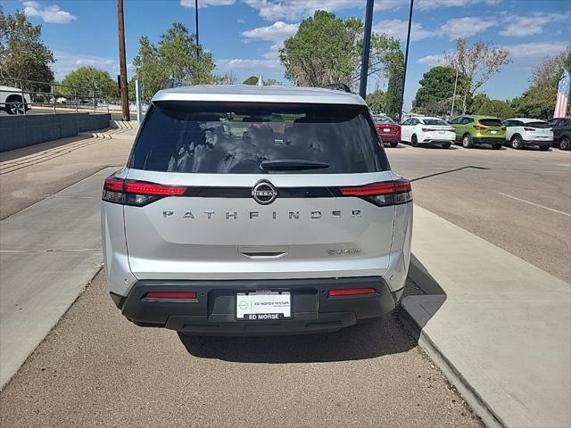 2022 nissan pathfinder sv 4wd