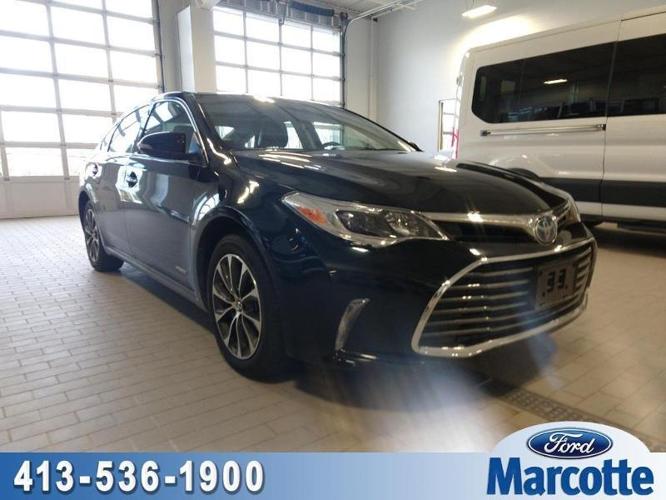 2018 toyota avalon hybrid xle premium xle premium 4dr sedan for sale in halyoke, massachusetts