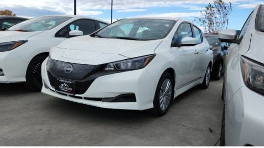 2025 Nissan Leaf