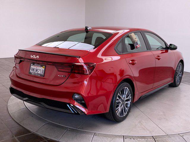 2024 kia forte gt-line