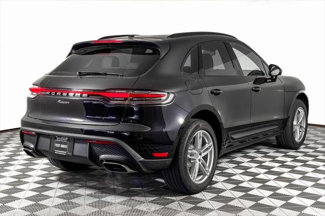 2024 porsche macan base