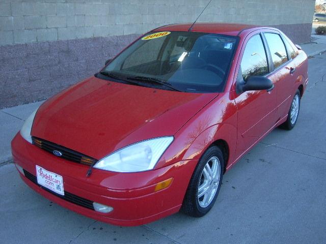 2000 ford focus se for sale in grand forks, north dakota