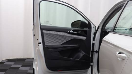 2024 Volkswagen Taos