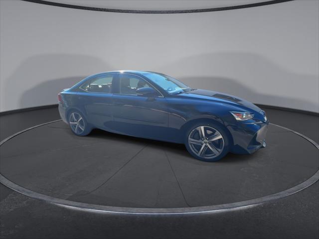 2019 lexus is 300 base