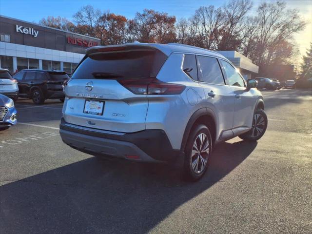 2021 nissan rogue sv