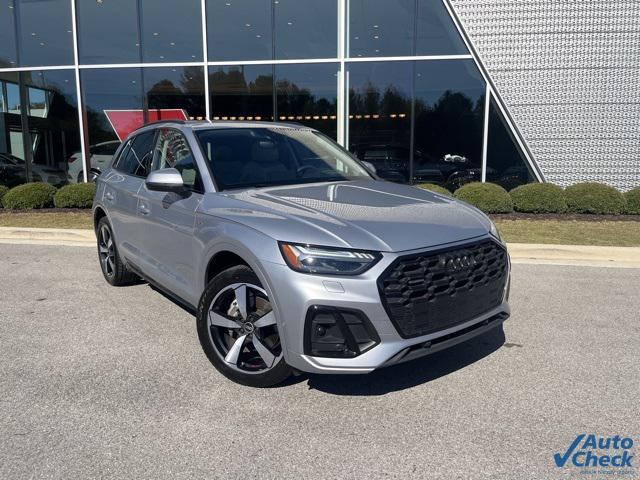 2022 audi q5 45 s line prestige