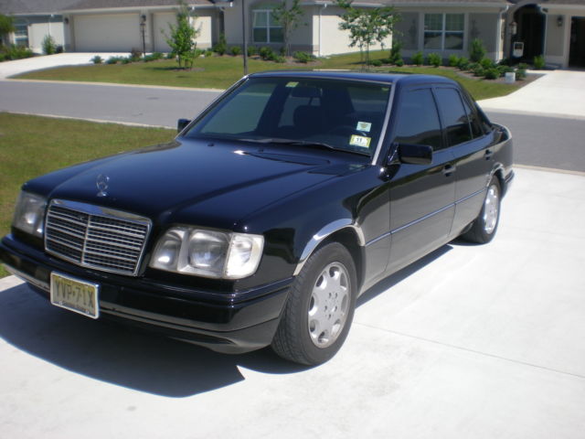 1994 mercedes - benz 4 door sedan