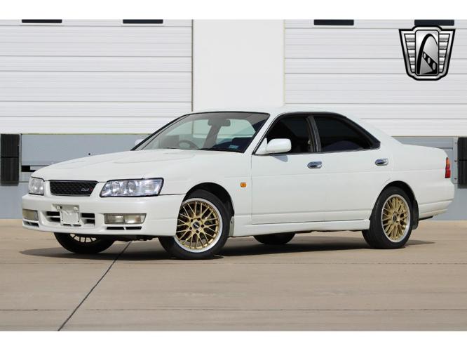 1998 nissan laurel in o'fallon, illinois