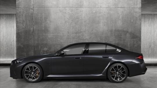 2025 BMW M5