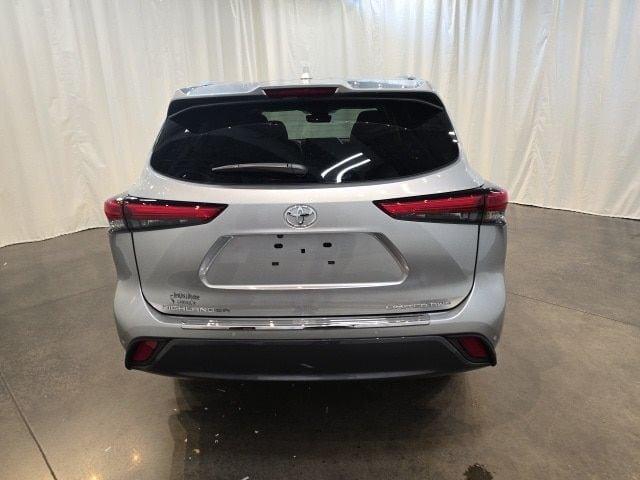 2023 toyota highlander l in clarksville, tennessee