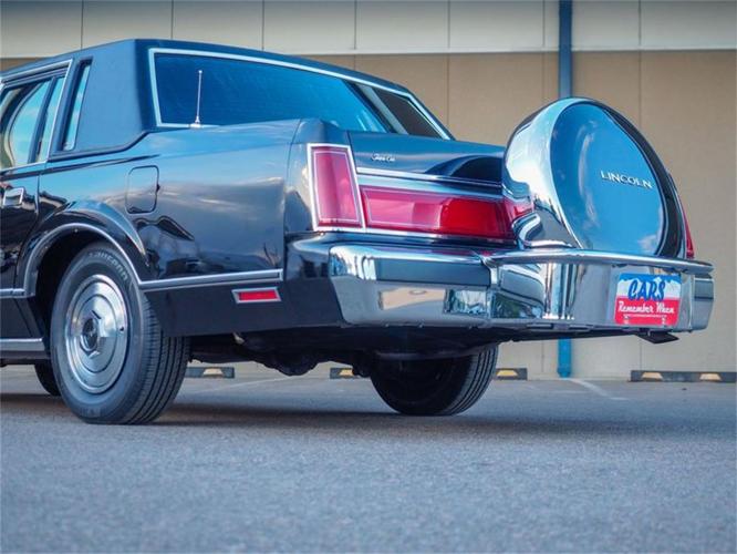 1987 lincoln town car in englewood, colorado