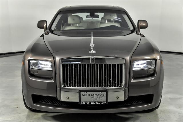 2011 rolls-royce ghost