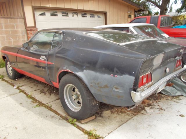 1972 ford mustang fastback with nasa hood automatic car