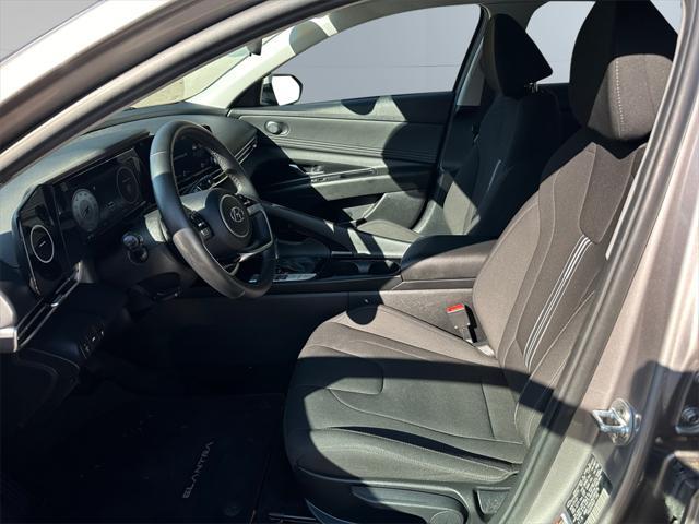 2022 hyundai elantra sel