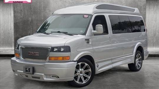 2017 gmc savana 2500