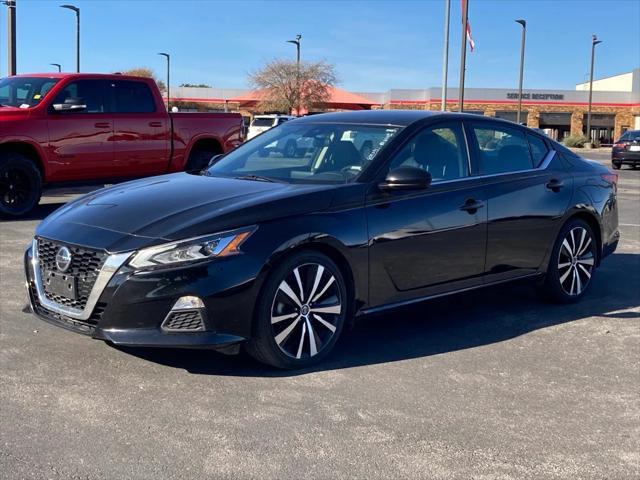 2022 nissan altima sr fwd