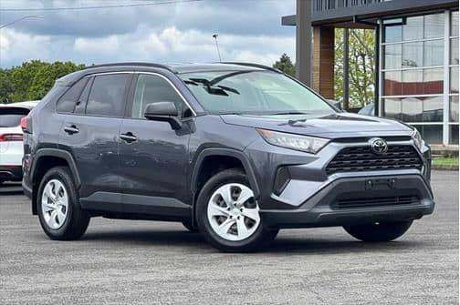 2019 toyota rav4 le in salem, oregon