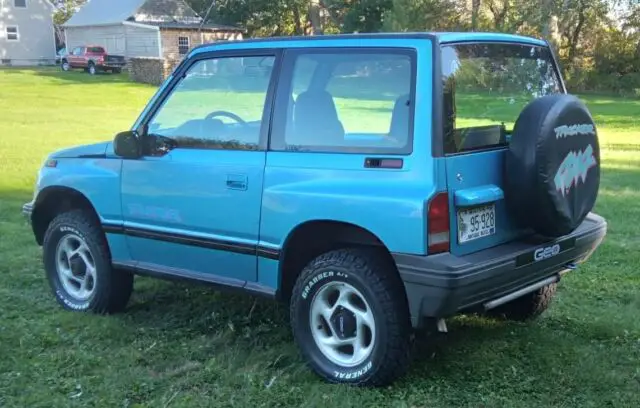 1994 geo tracker - 4x4 - great condition! - tin top! - clean carfax!