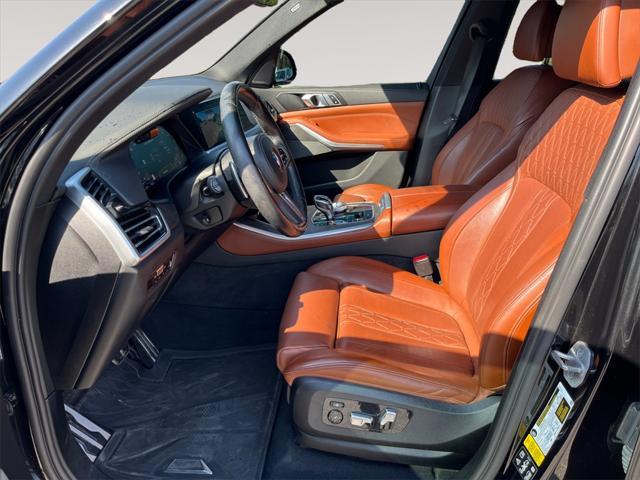 2022 bmw x5 m50i