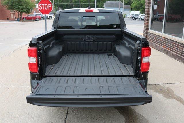 2022 ford maverick lariat