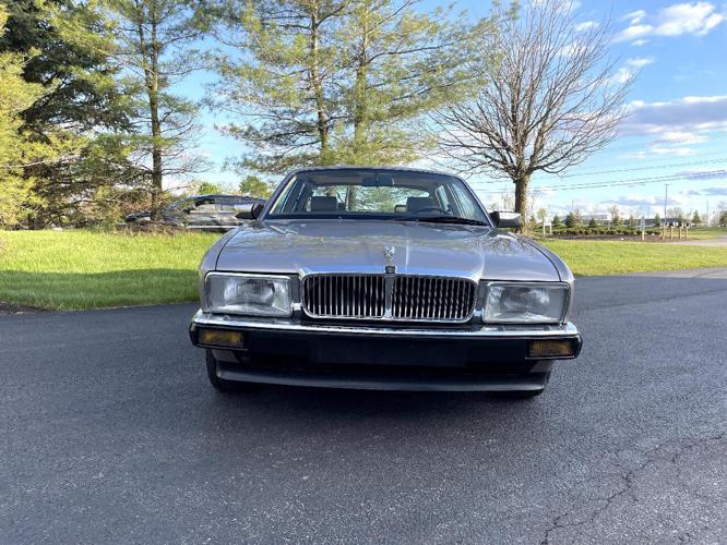 1988 jaguar xj in heath, ohio