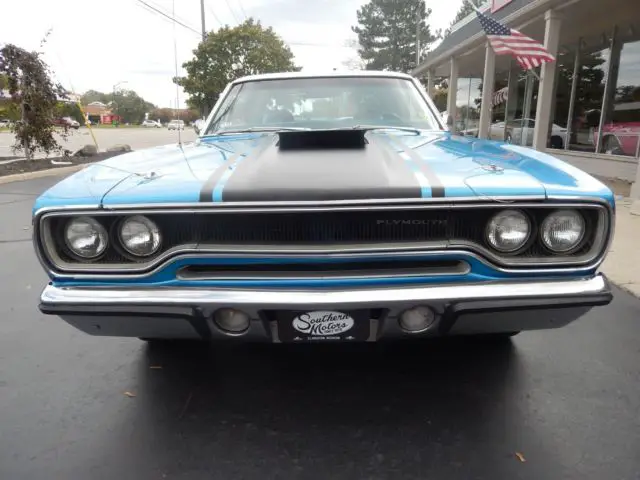 1970 plymouth road runner b5 blue 426 hemi air grabber