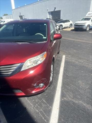 2014 toyota sienna xle