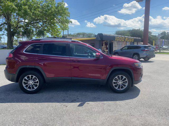 2019 jeep cherokee latitude plus