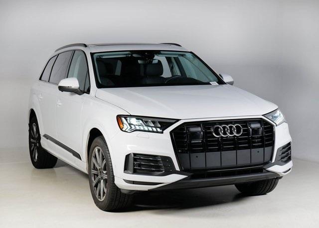 2024 audi q7 45 premium
