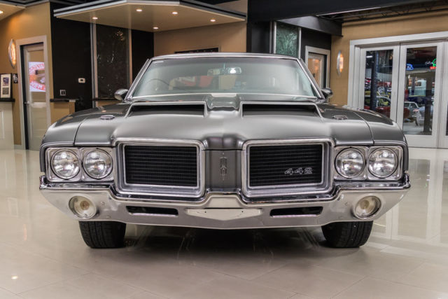 restored 442! oldsmobile 455ci v8, muncie m22 4-speed, ps, pb, disc, documented!