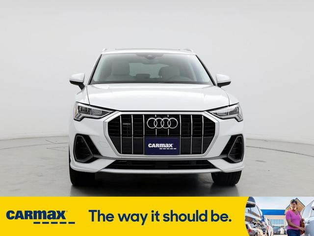 2022 audi q3 s-line premium plus