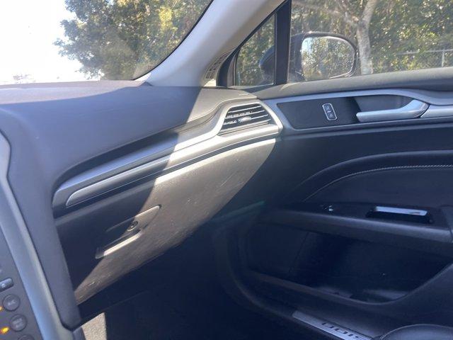 2016 ford fusion titanium