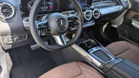 2025 Mercedes-Benz GLB