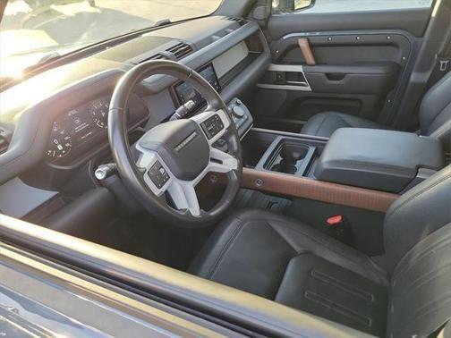 2020 land rover defender