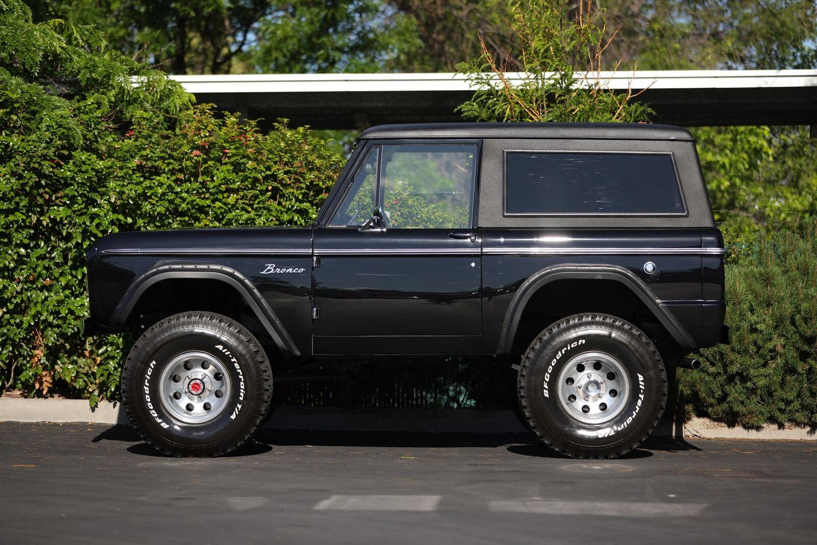 1971 ford bronco 351 v8 engine gasoline