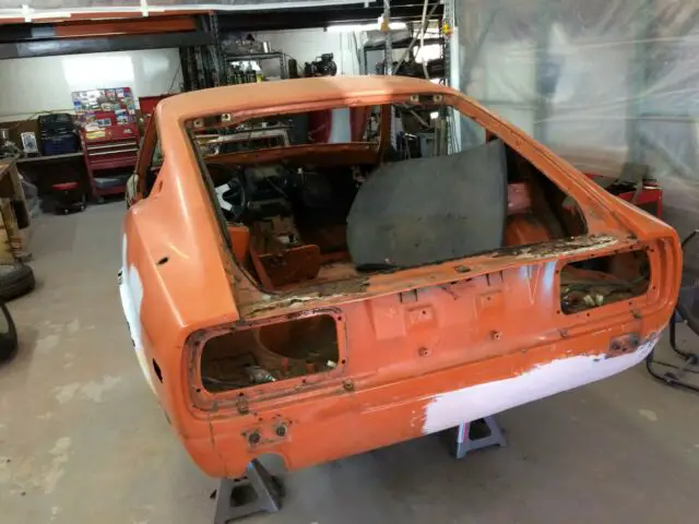 datsun 240z 1970 + 1972 project cars with lots of extra parts