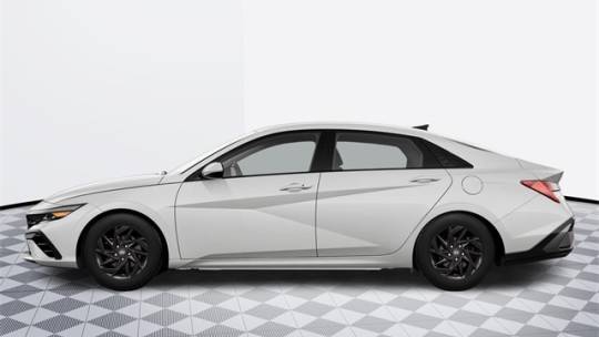 2024 Hyundai Elantra