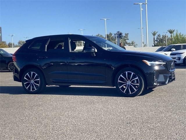 2024 volvo xc60 b5 plus dark
