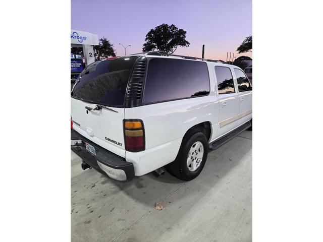 2005 chevrolet suburban 1500 lt