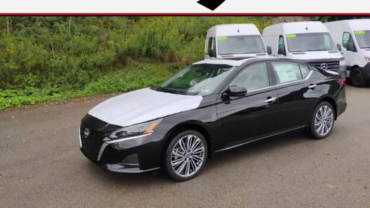 2025 Nissan Altima