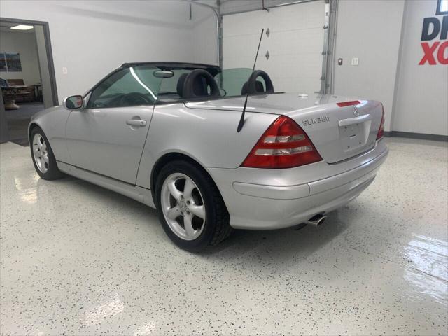 2003 mercedes-benz slk-class slk320