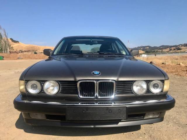 bmw 735i comparable to the 740i but more reliable with famous 3.5l m35 inline-6