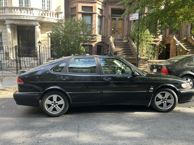 2002 saab 9-3 se